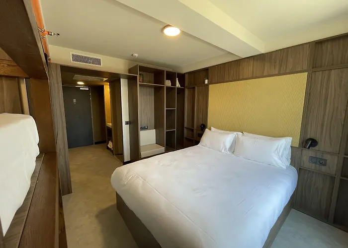 Jost Auberge De Jeunesse Lille Centre